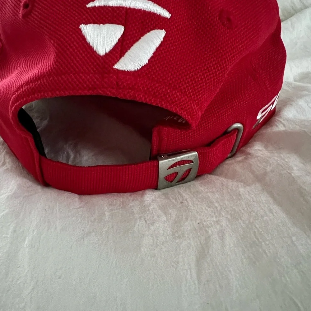 Taylor Made Vintage Tour Red Preferred SLDR Baseball Golf Hat, NWOT